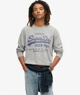 Classic Graphic Long-Sleeved Top