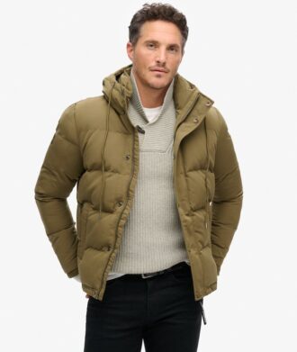 Everest Short Hooded Puffer Jacket